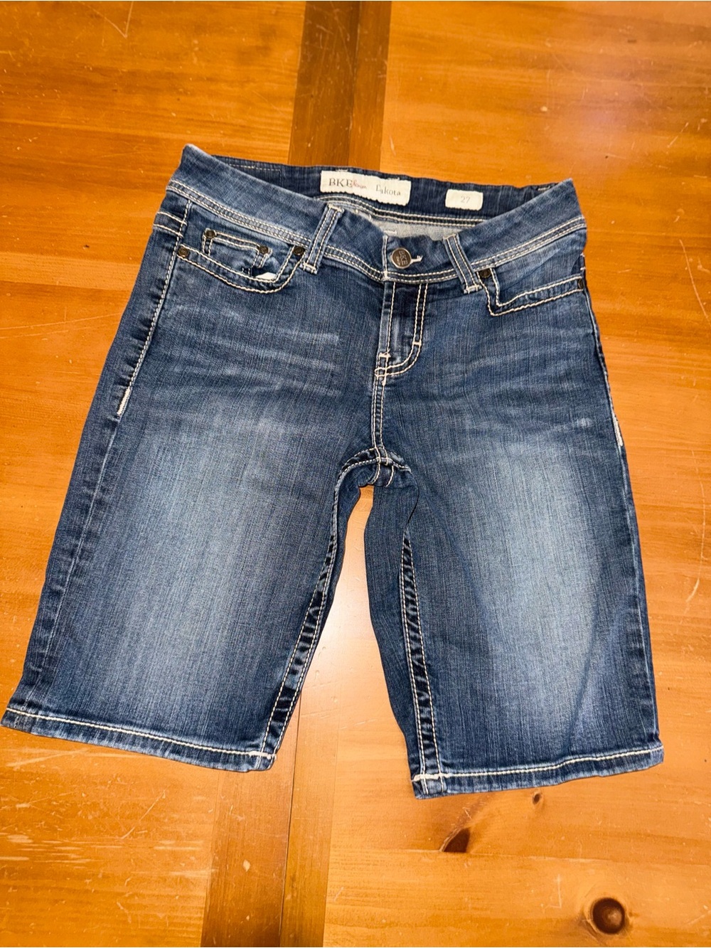 Bke Dakota Denim Jean Bermuda Shorts 27 Dark Wash White Tread Trim Summer Chic